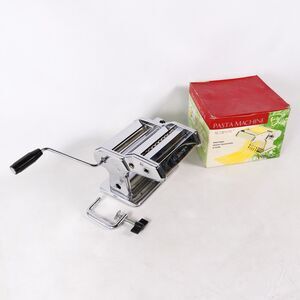 Villaware Al Dente Pasta Maker Spaghetti Machine 7 Levels Thickness Metal Chrome